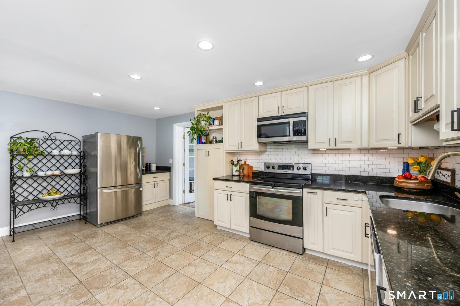 5969 Main Street Trumbull CT 06611