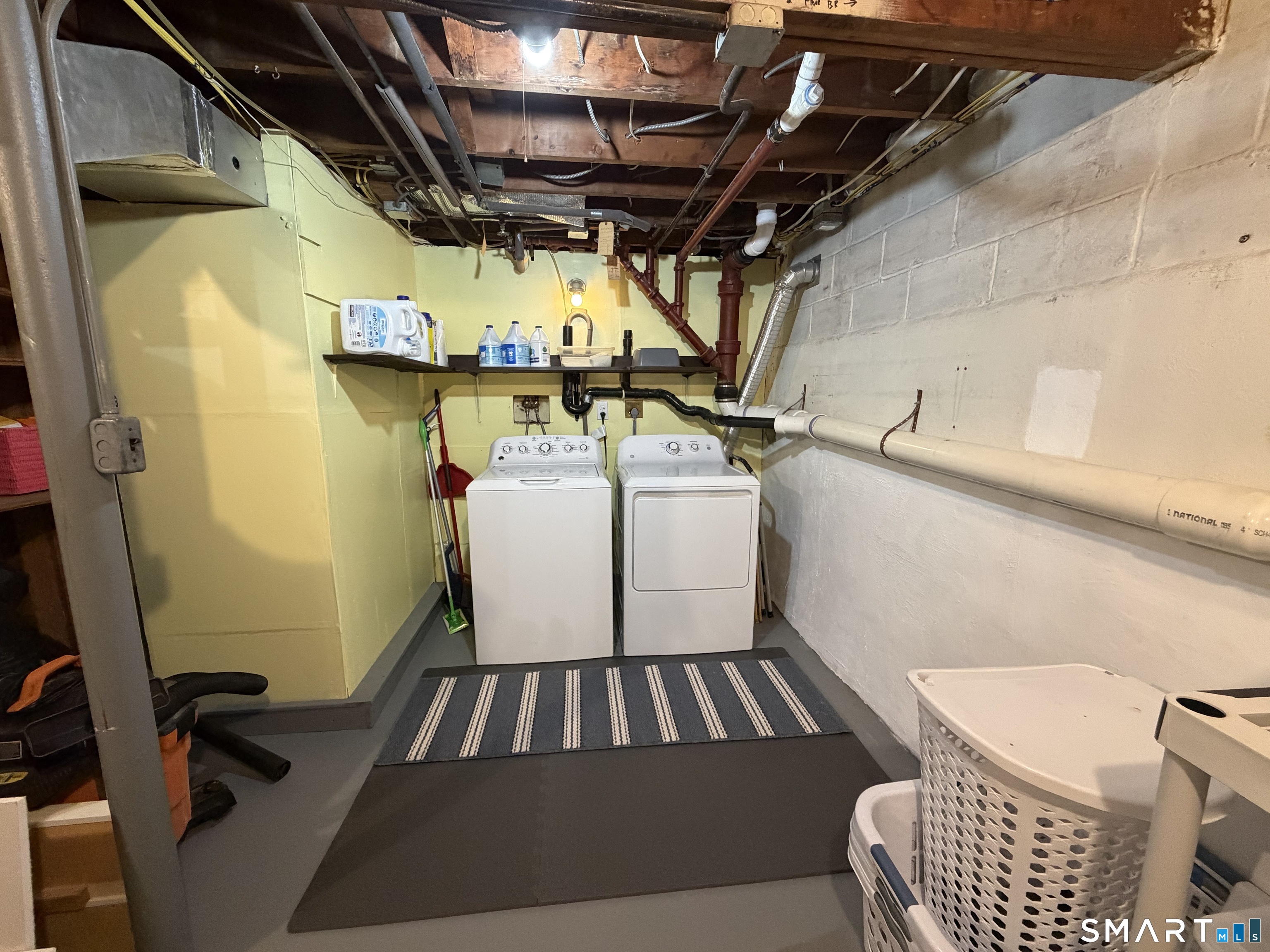 5969 Main Street Trumbull CT 06611