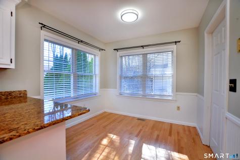 18 Brentwood Drive Farmington CT 06032