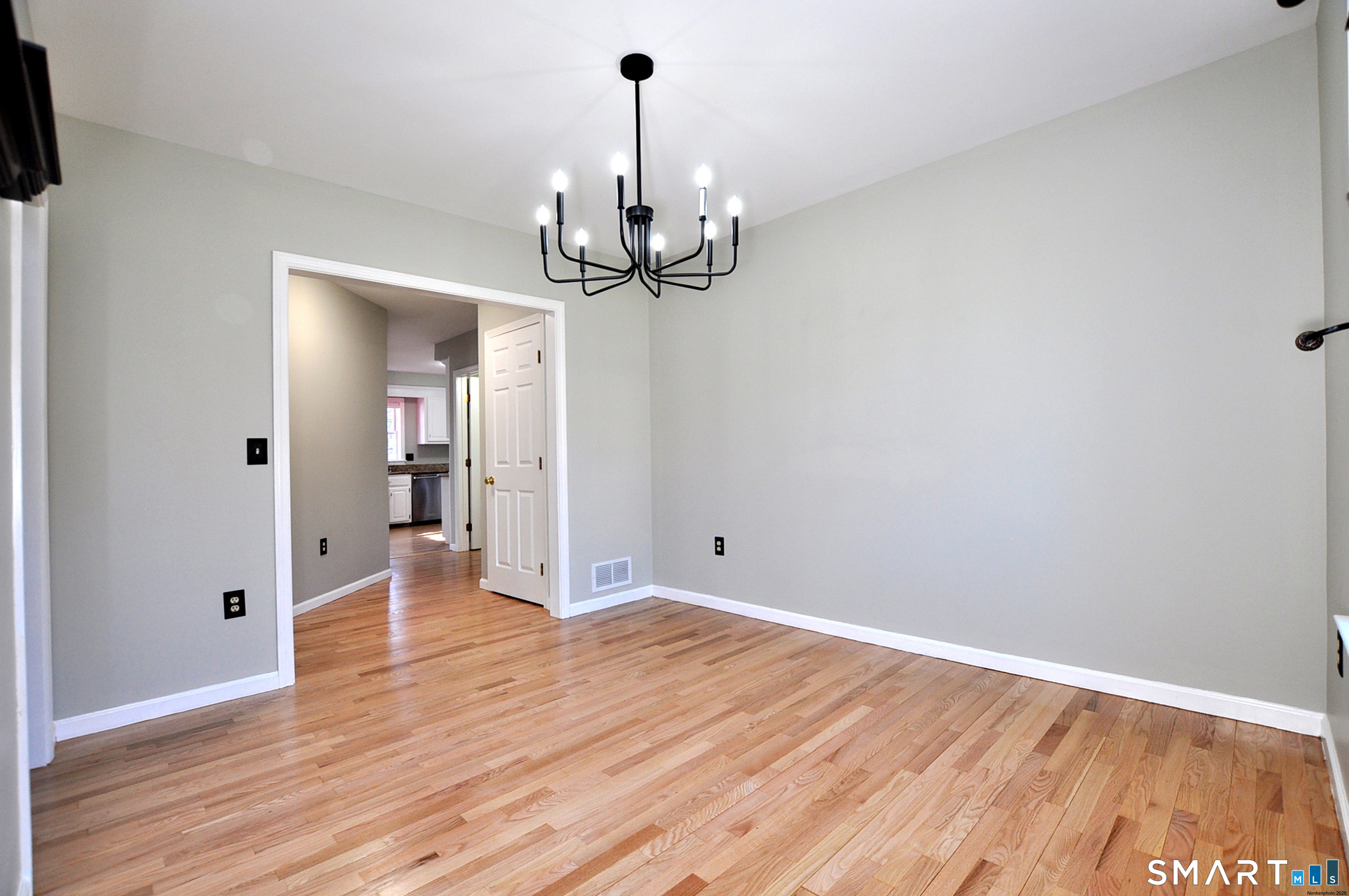 18 Brentwood Drive Farmington CT 06032