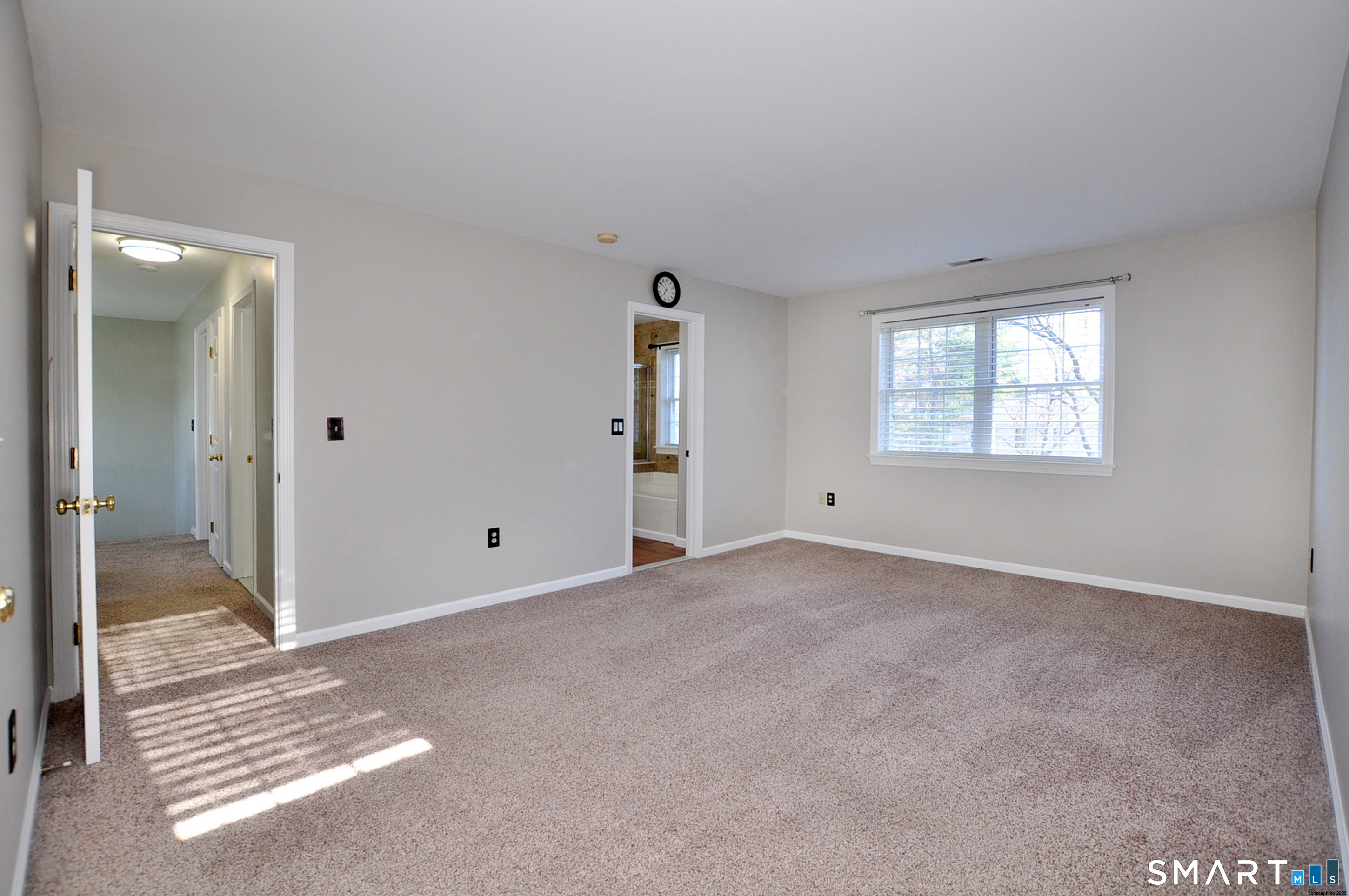 18 Brentwood Drive Farmington CT 06032