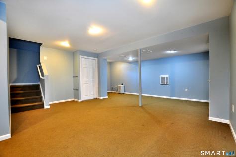 18 Brentwood Drive Farmington CT 06032