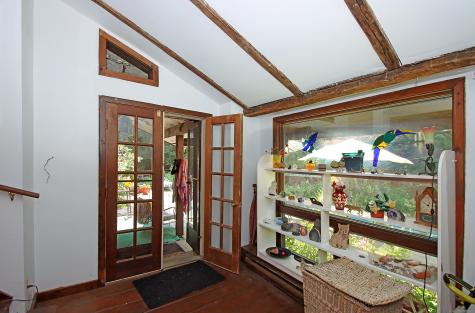 8 Dillon Road Woodbridge CT 06525