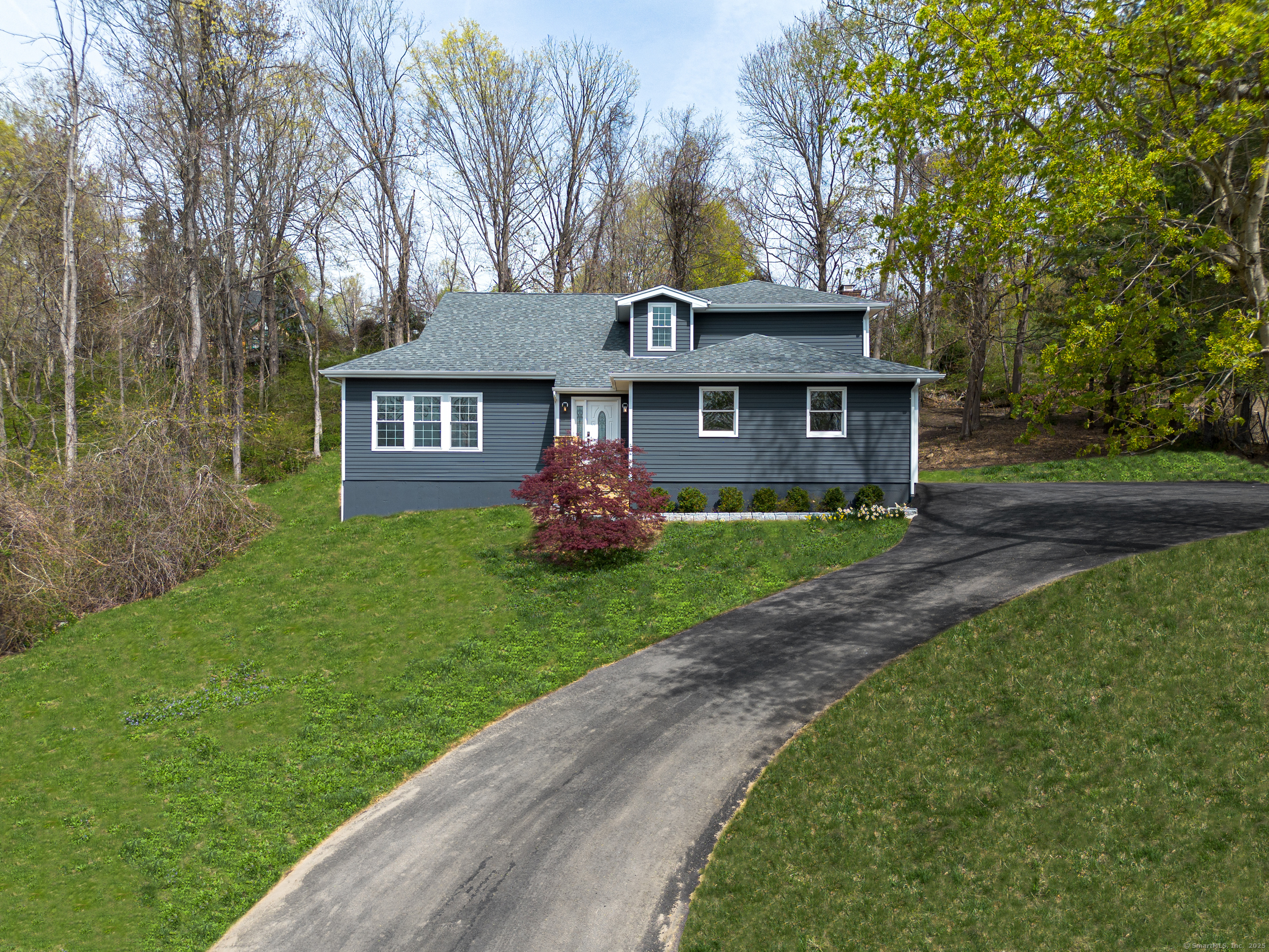 19 Stony Brook Road Brookfield CT 06804