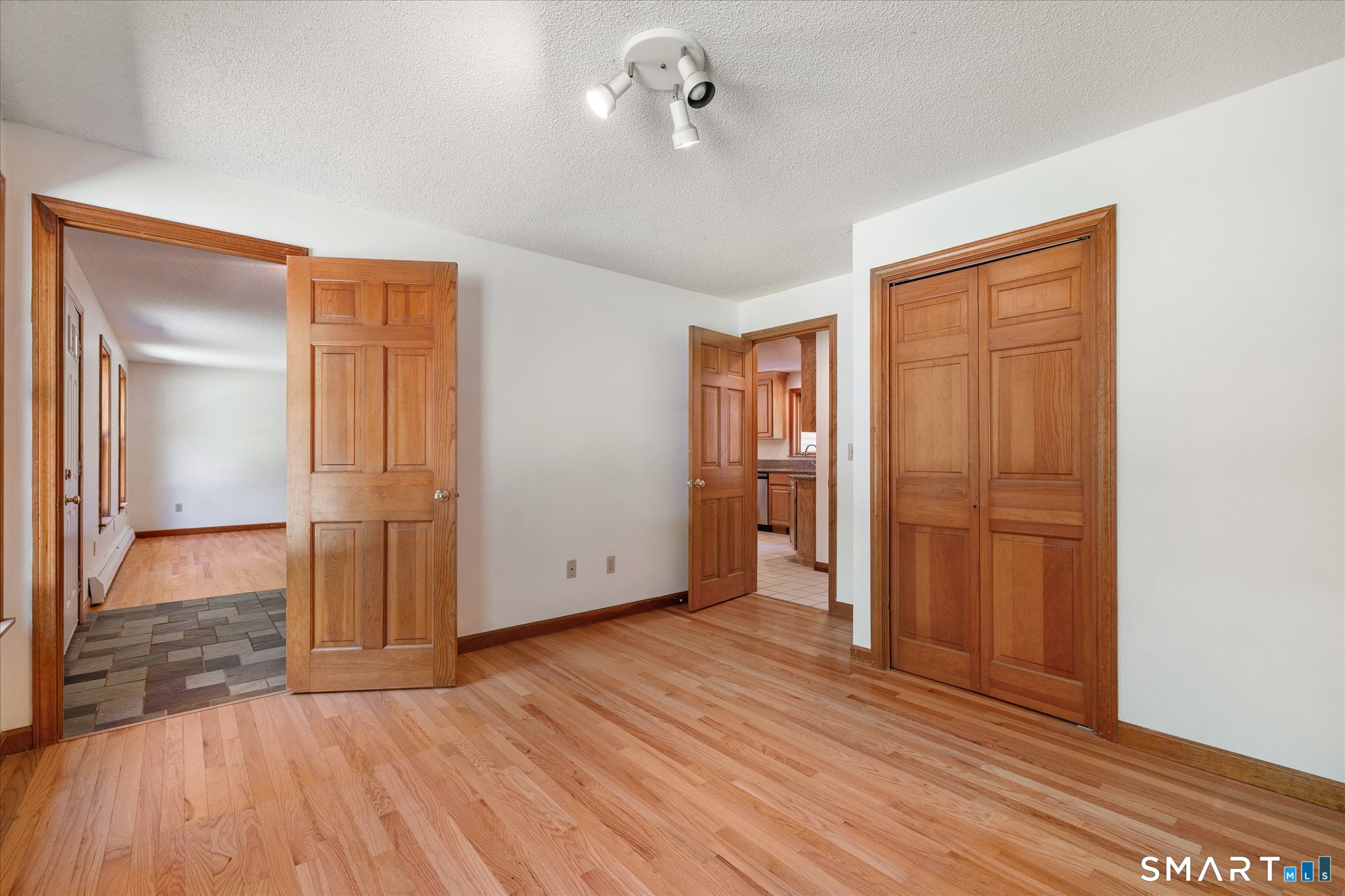 244 Paine Road Pomfret CT 06259