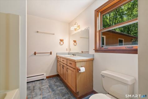 244 Paine Road Pomfret CT 06259
