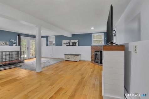 51 Mount Vernon Avenue Waterbury CT 06708