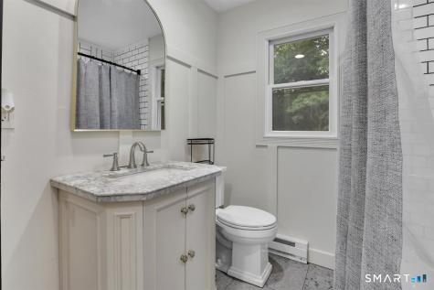 51 Mount Vernon Avenue Waterbury CT 06708