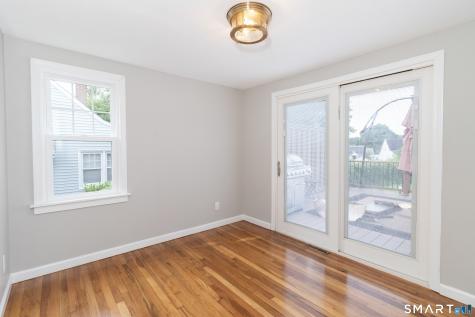33 Clearview Avenue East Haven CT 06512