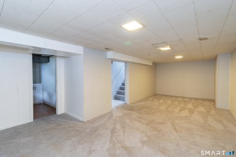 33 Clearview Avenue East Haven CT 06512