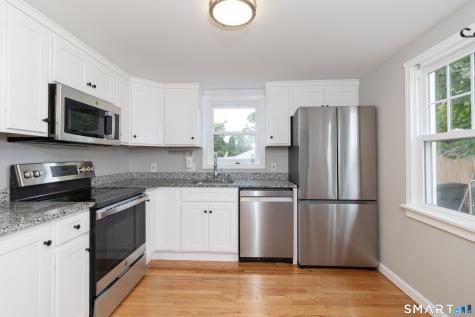 33 Clearview Avenue East Haven CT 06512