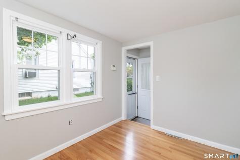 33 Clearview Avenue East Haven CT 06512