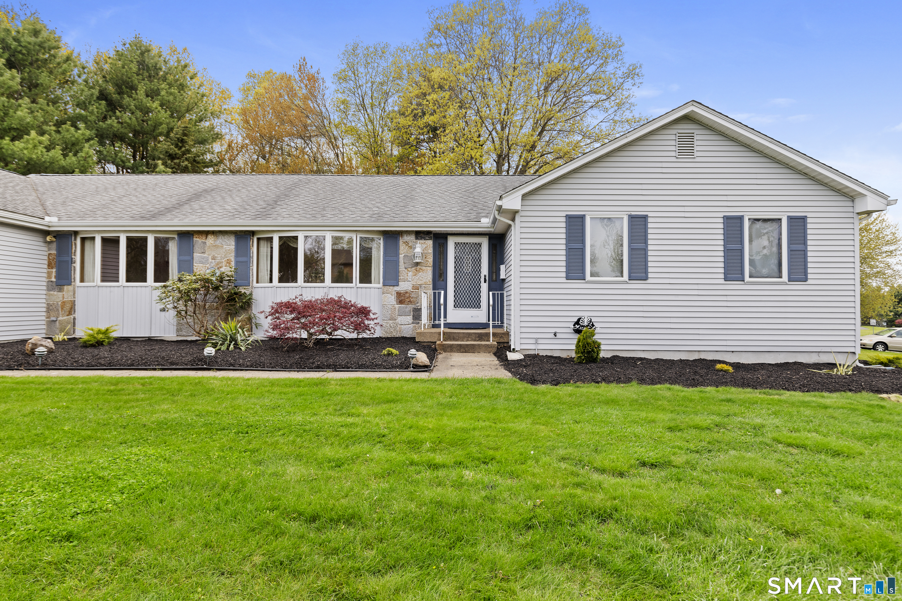 110 Pheasant Way South Windsor CT 06074
