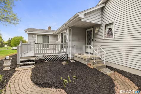 110 Pheasant Way South Windsor CT 06074