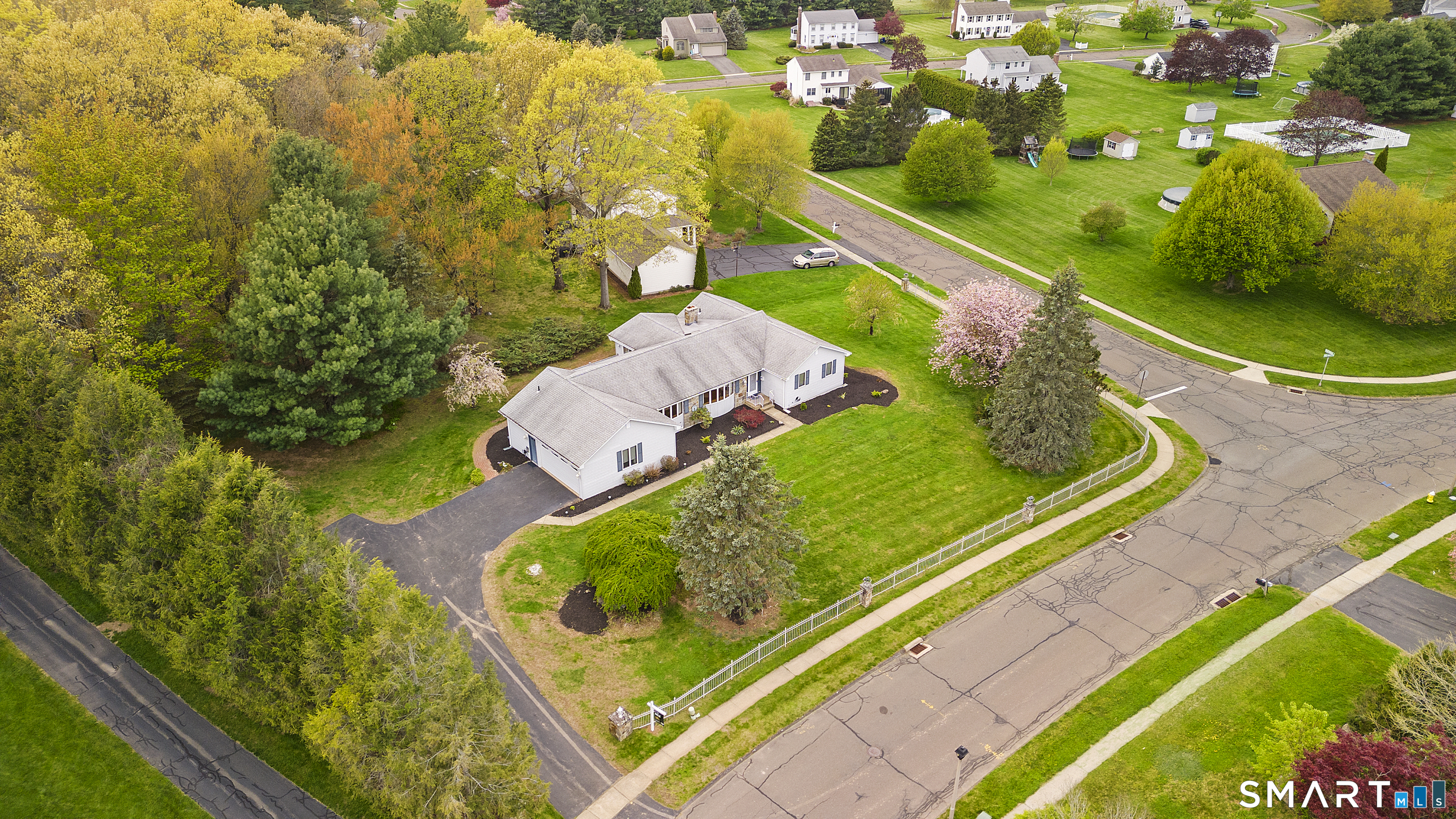 110 Pheasant Way South Windsor CT 06074