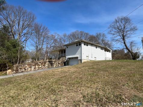 24 Rozum Circle Prospect CT 06712