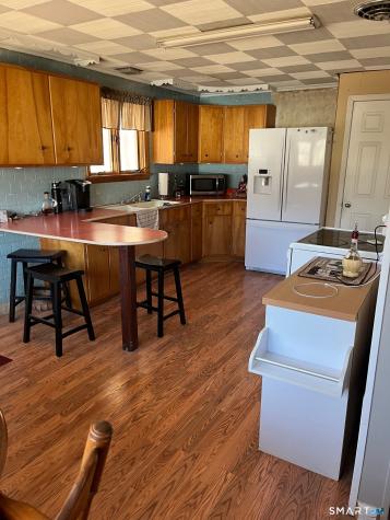 24 Rozum Circle Prospect CT 06712