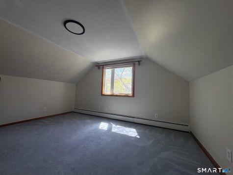 16 Raymond Road Woodbridge CT 06525