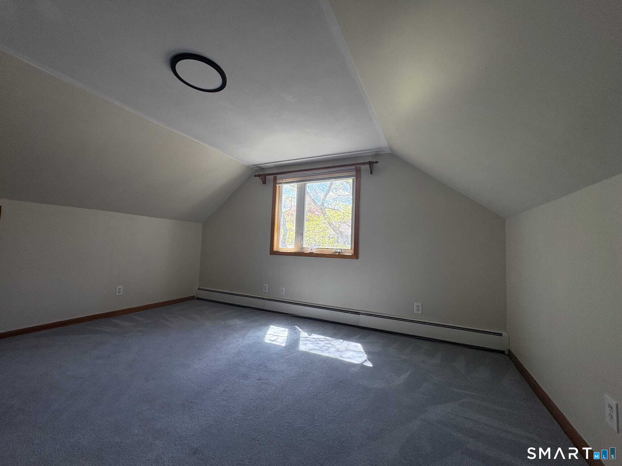 16 Raymond Road Woodbridge CT 06525