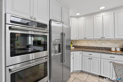 112 Calico Lane Fairfield CT 06824