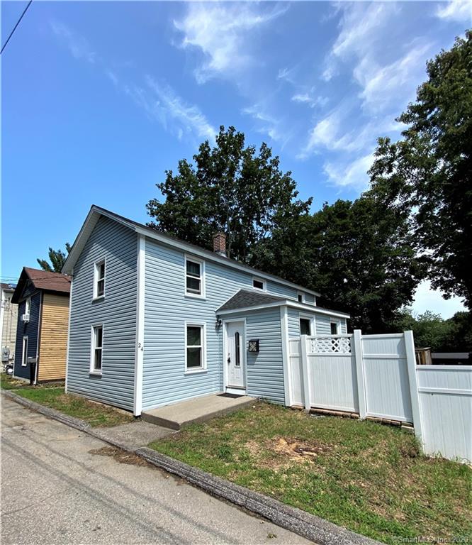 24 Hammond Court Colchester CT 06415