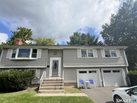 10 Skinner Drive Bloomfield CT 06002