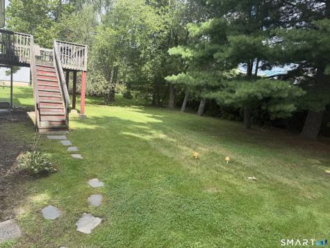 10 Skinner Drive Bloomfield CT 06002