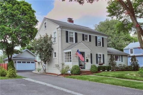 23 Ludlowe Road Fairfield CT 06824
