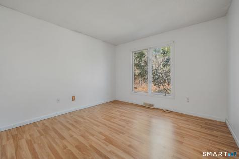 20 King James Drive East Lyme CT 06333