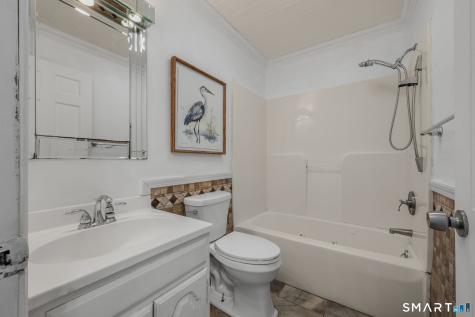 20 King James Drive East Lyme CT 06333