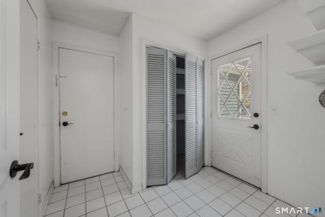 20 King James Drive East Lyme CT 06333