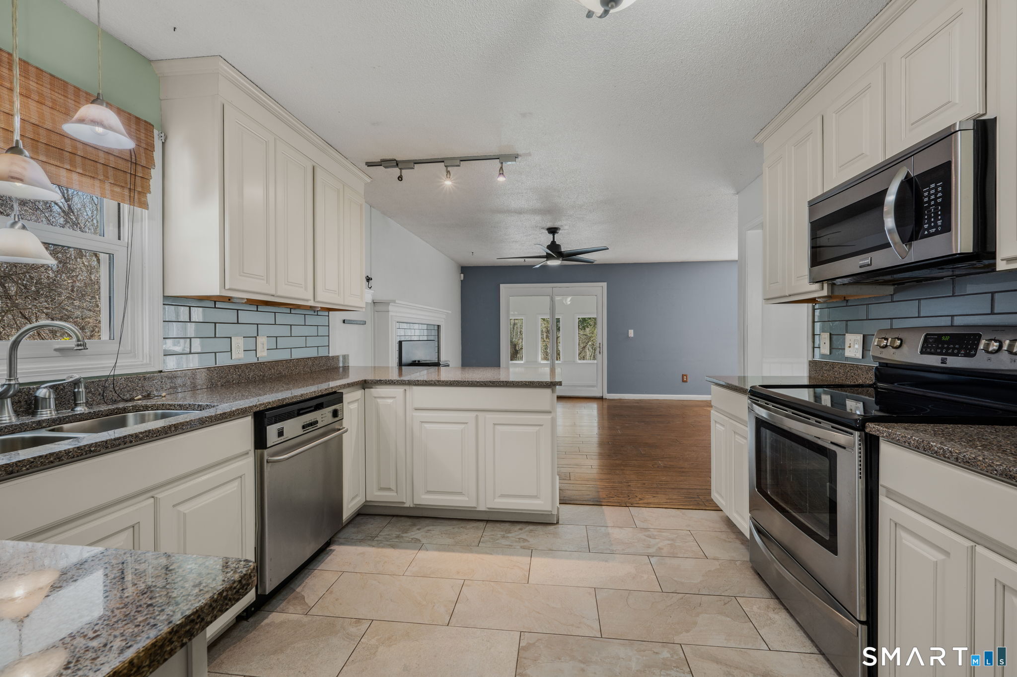 20 King James Drive East Lyme CT 06333