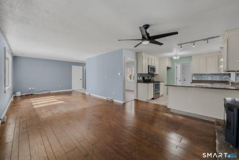 20 King James Drive East Lyme CT 06333