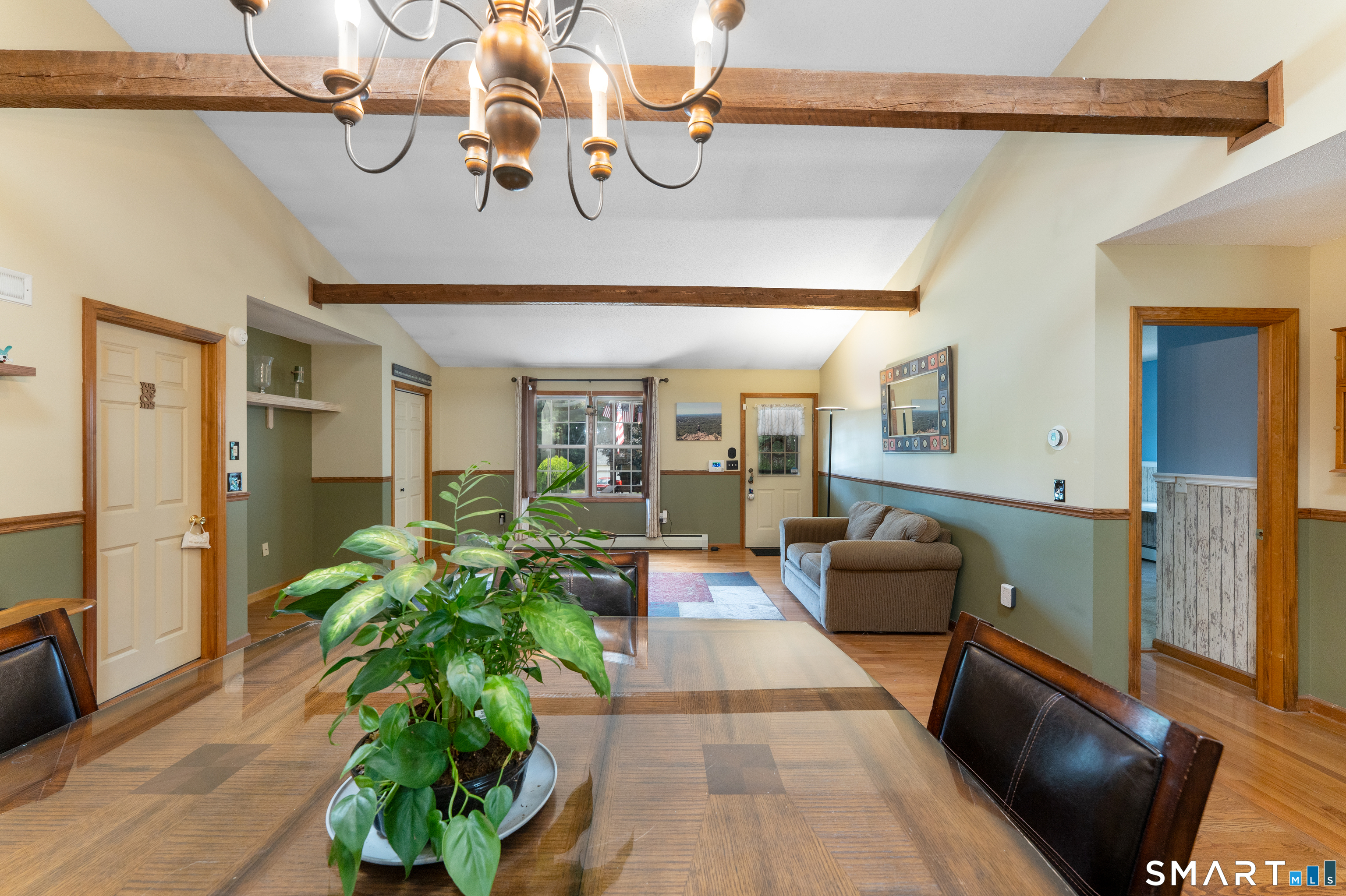 35 Linda Court Meriden CT 06450