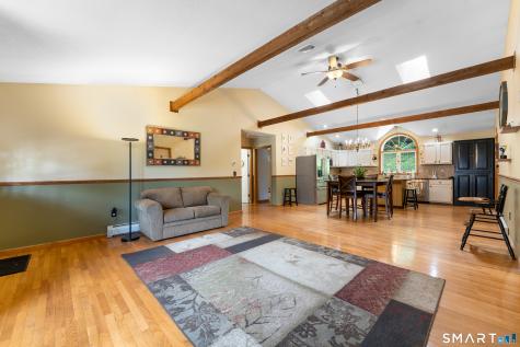 35 Linda Court Meriden CT 06450
