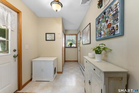 35 Linda Court Meriden CT 06450
