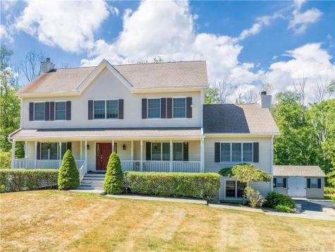 307 Newtown Turnpike Redding CT 06896