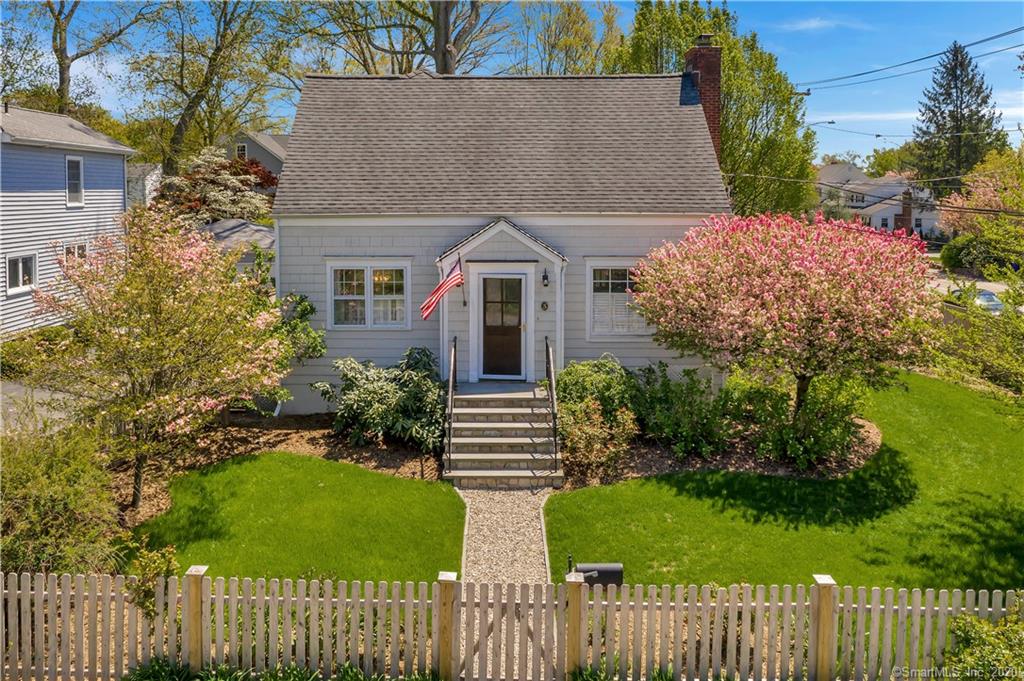 5 Woodcrest Road Fairfield CT 06824