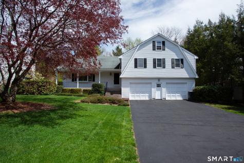 6 Kerr Farm Road Simsbury CT 06070