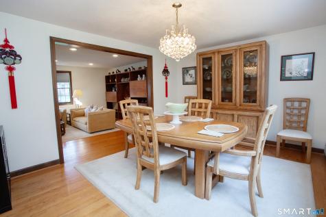 6 Kerr Farm Road Simsbury CT 06070