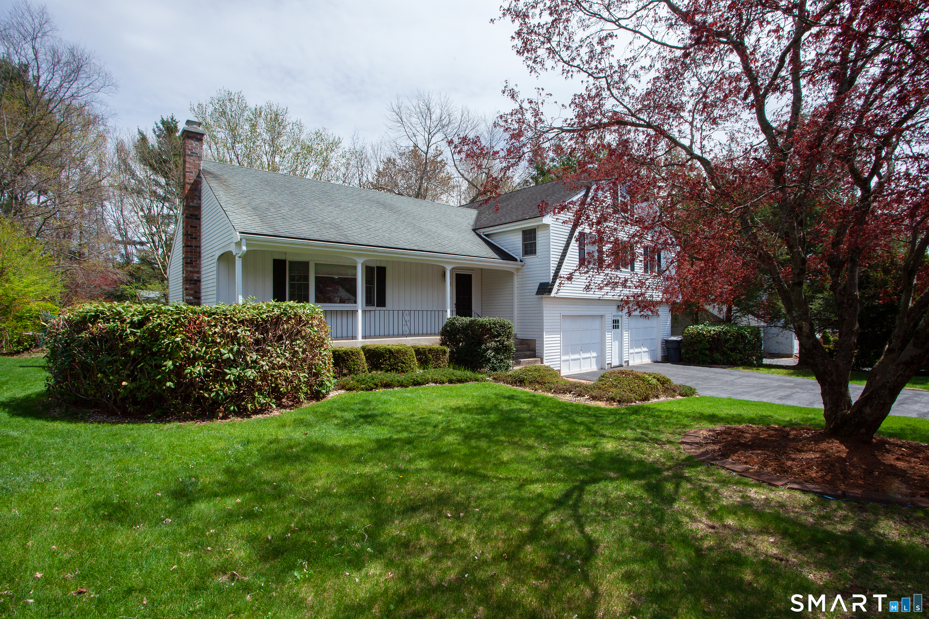 6 Kerr Farm Road Simsbury CT 06070