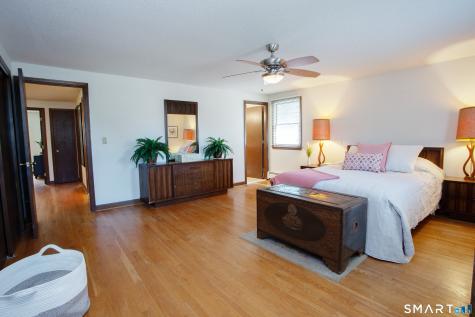6 Kerr Farm Road Simsbury CT 06070