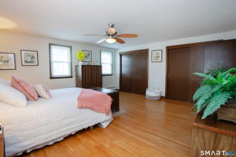 6 Kerr Farm Road Simsbury CT 06070