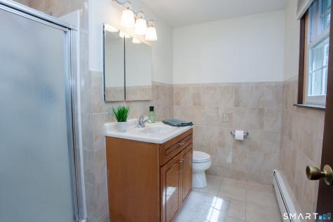 6 Kerr Farm Road Simsbury CT 06070