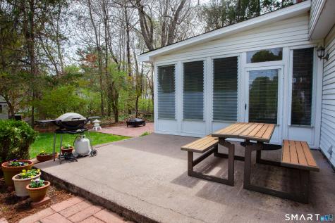 6 Kerr Farm Road Simsbury CT 06070
