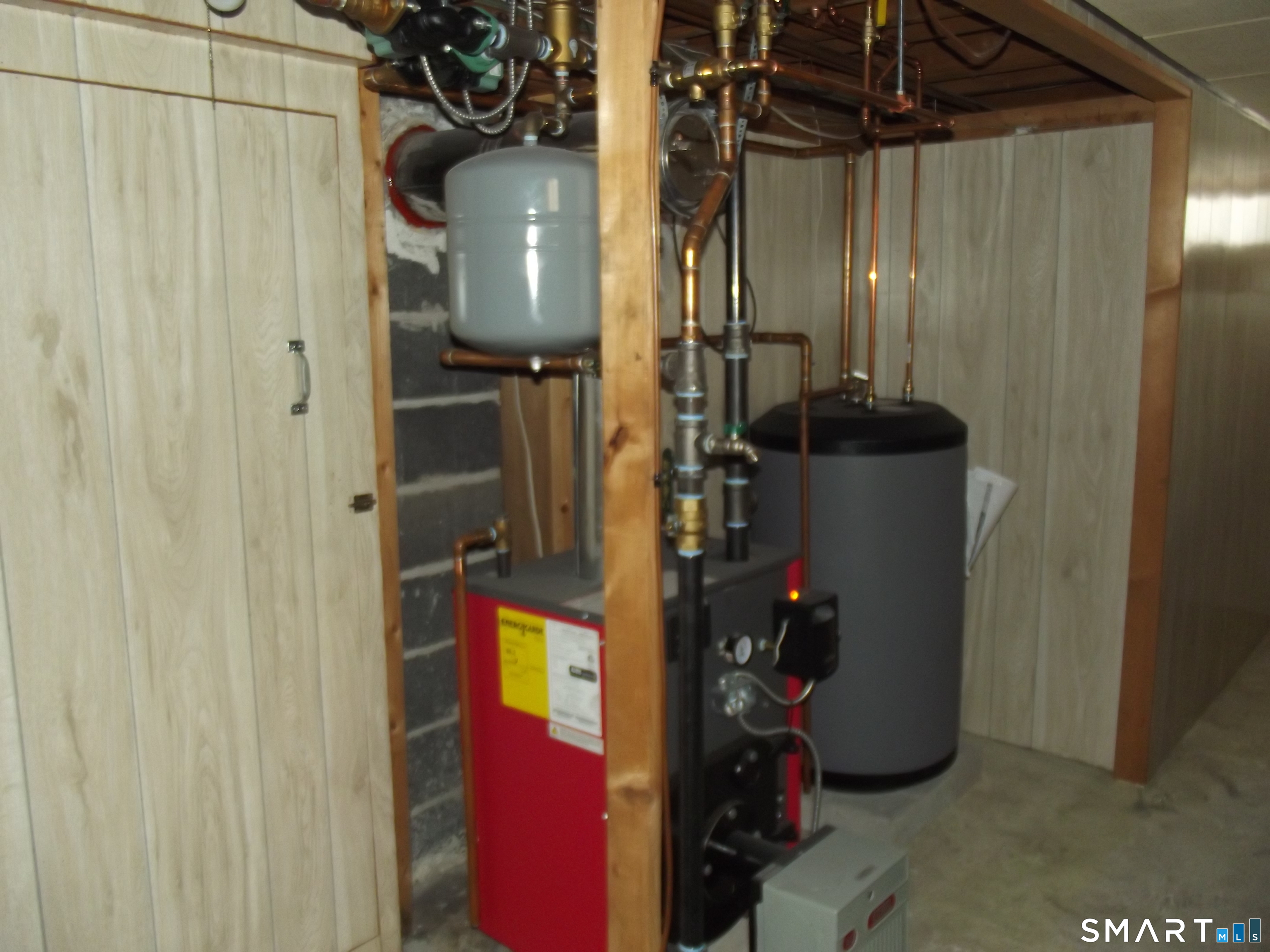 16 Overlook Avenue Groton CT 06355