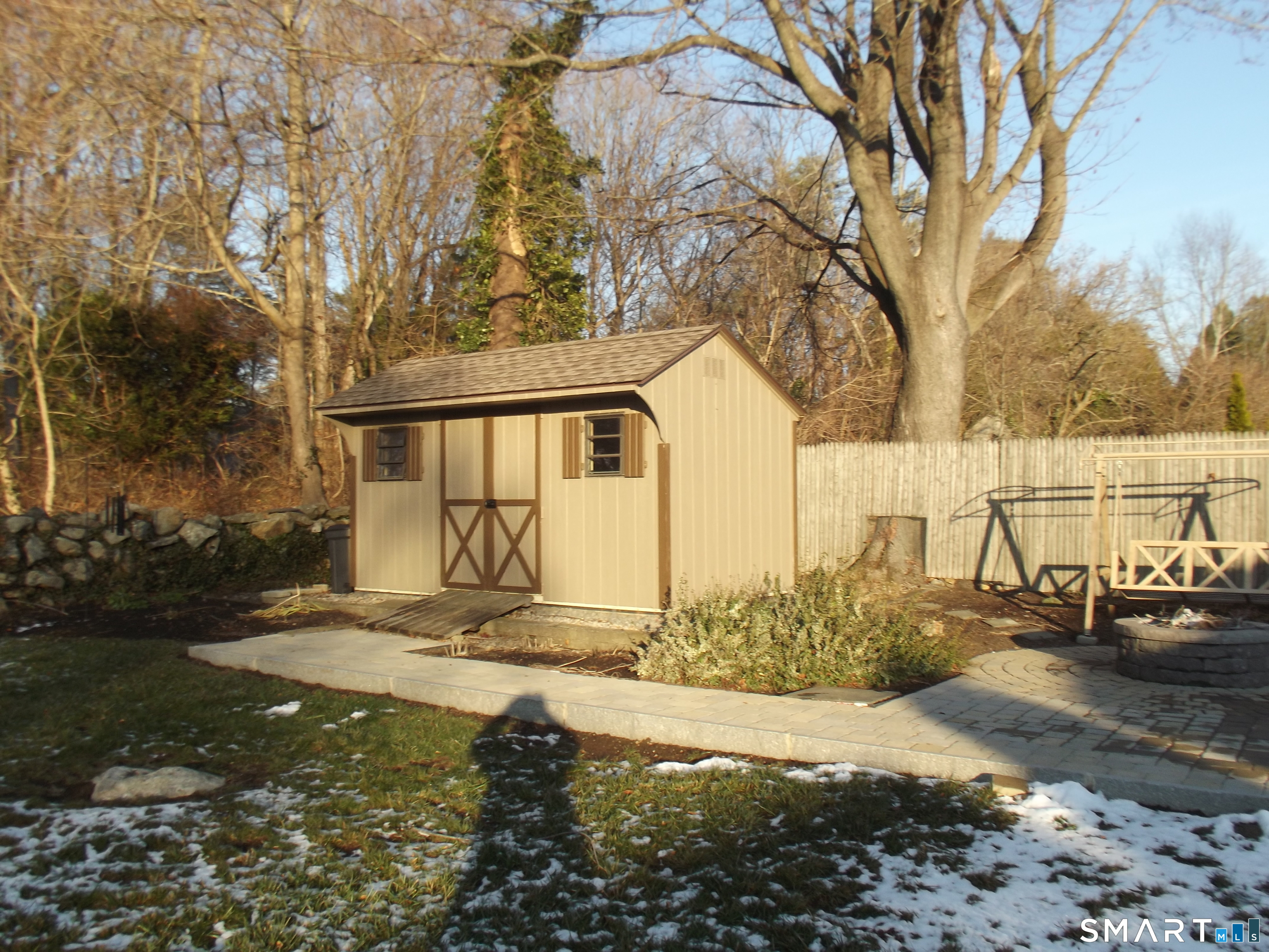 16 Overlook Avenue Groton CT 06355