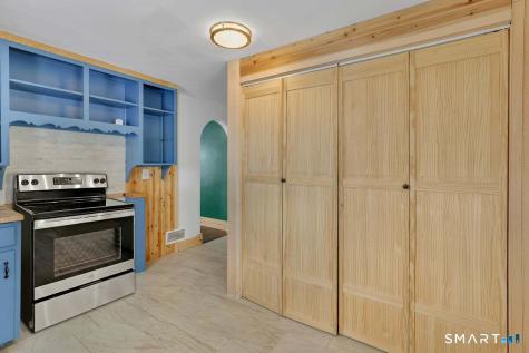 13 Benjamin Street Bristol CT 06010