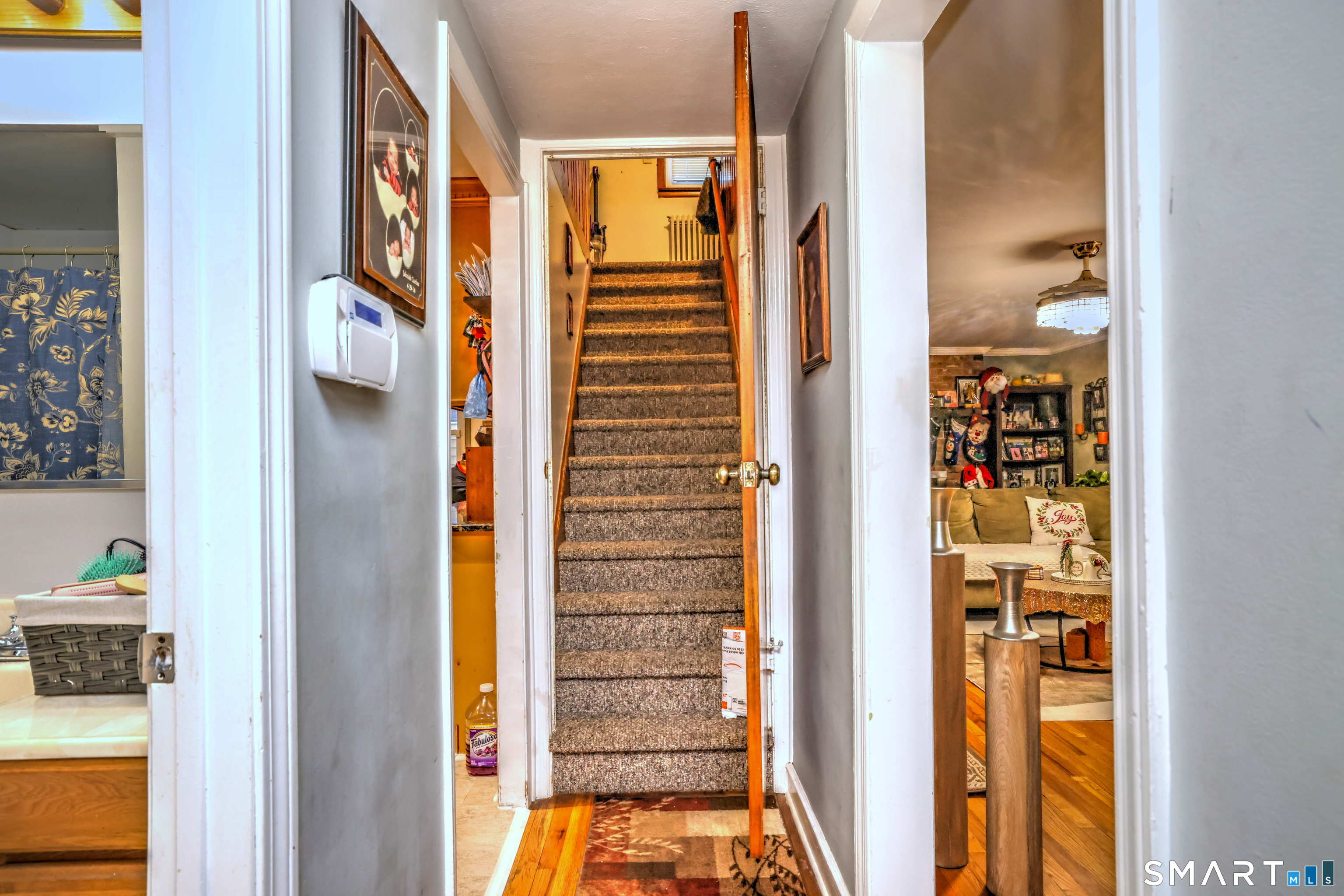 316 Goldenrod Avenue Bridgeport CT 06606