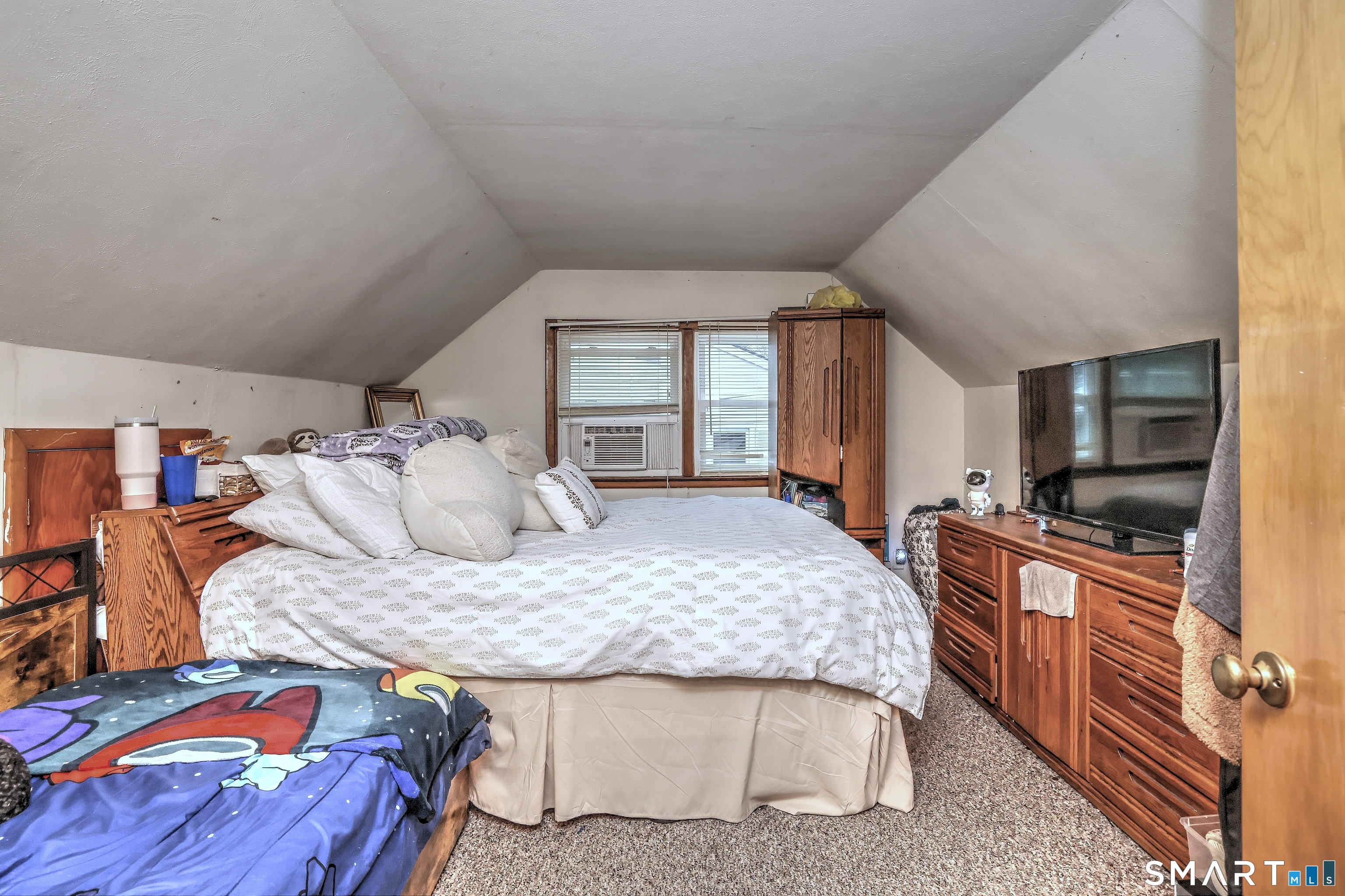 316 Goldenrod Avenue Bridgeport CT 06606